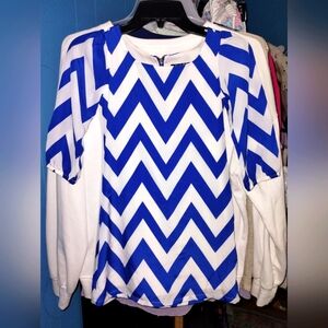 NWOT Girls Blue/White Chevron Dress